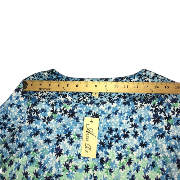 Alexa Rae Floral Multicolor Blue Green Top - Women’s Small NWT - Picture 5 of 14